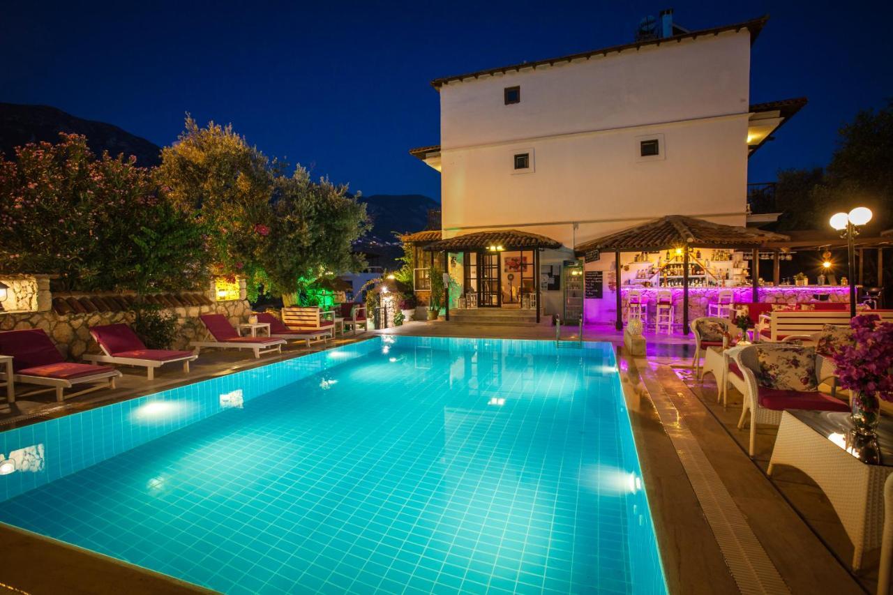 Papermoon Hotel & Apartments Каш Экстерьер фото